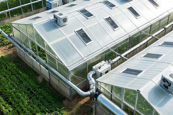 Вентиляция теплицы с помощью вентиляторов